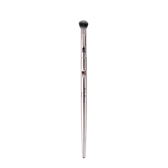 Ruby Beauty Large Eyeshadow Brush 009